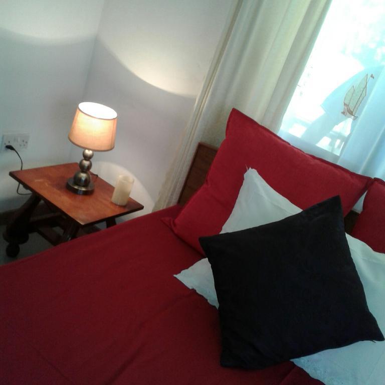 Agnes Cottage - Emerald La Digue Eksteriør billede