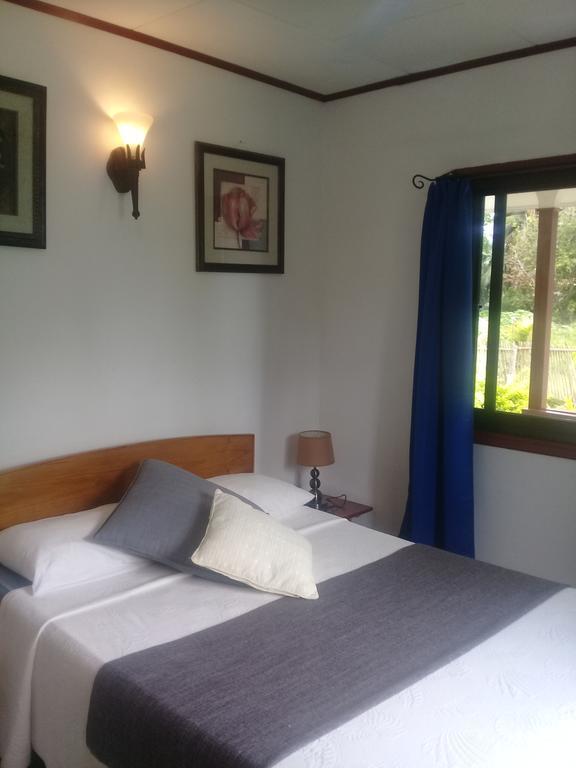 Agnes Cottage - Emerald La Digue Eksteriør billede